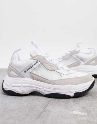 calvin klein white jeans marvin trainers