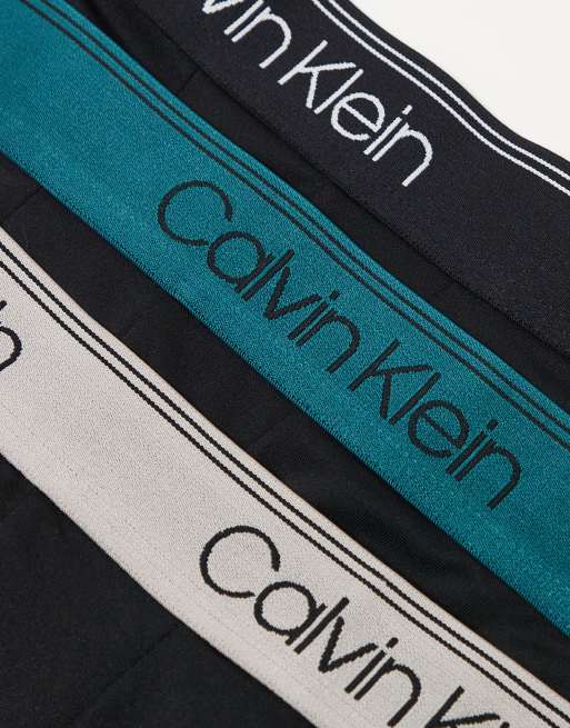 Calvin Klein - Microfiber Stretch - Pakke med 3 boksershorts i sort med farvet linning, 2 af 3