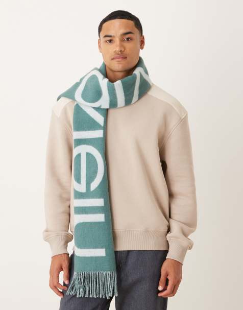 Calvin Klein - Mintgrønt tørklæde med stort logo i børstet uld - view 1