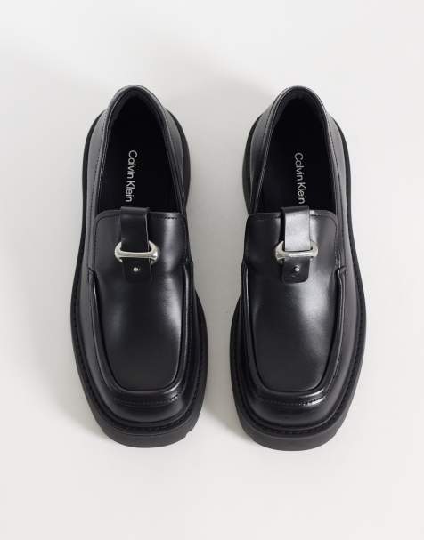 Calvin Klein mocassins chunky en cuir avec détail de bijouterie argentée en noir - view 1