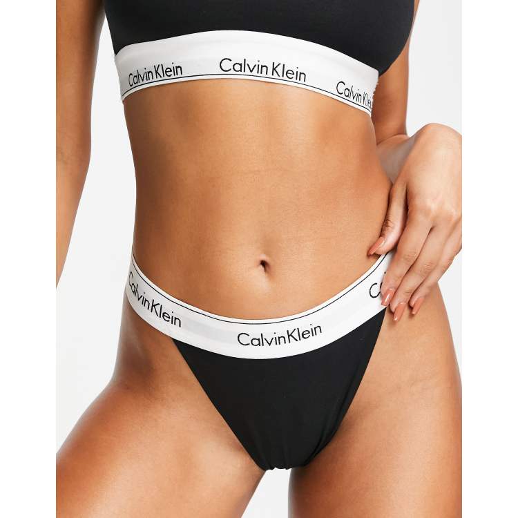 Modern seamless thong, black, Calvin Klein Underwear