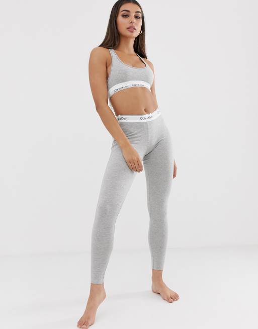 Descubrir 34+ imagen calvin klein grey leggings