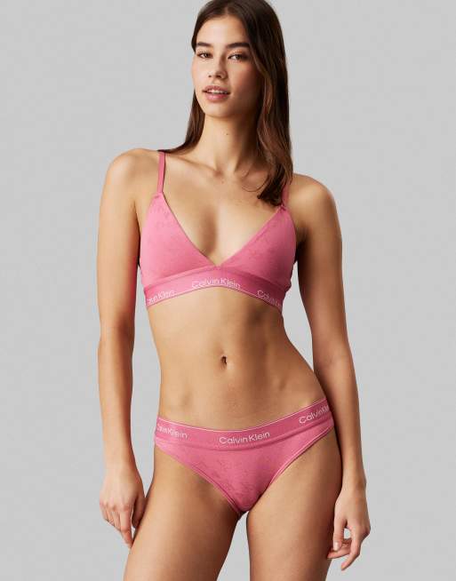 Calvin Klein – Modern Cotton – Różowa braletka z trójkątnymi miseczkami w monogramowy wzór w serca z taśmą z logo