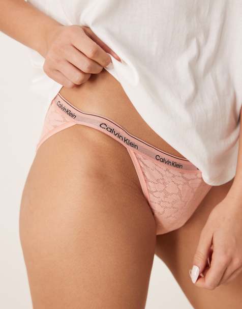 Calvin Klein – Modern – Koralowe koronkowe figi od bikini - view 1