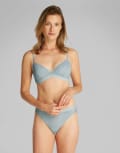 [Calvin Klein] Calvin Klein Modern Lace lightly lined triangle bra in pale blue M Stratosphere