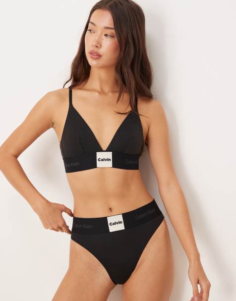 Calvin Klein – Modern Logo – Slips in Schwarz im Bikinistil mit Logoaufnäher - view 1