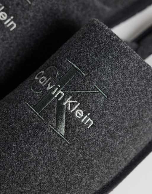 Calvin Klein Monologo filtmules med stort logo i grå, 3 af 4