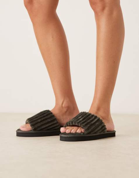 Calvin Klein – Mörkgrå tofflor i bredribbad manchester - view 1