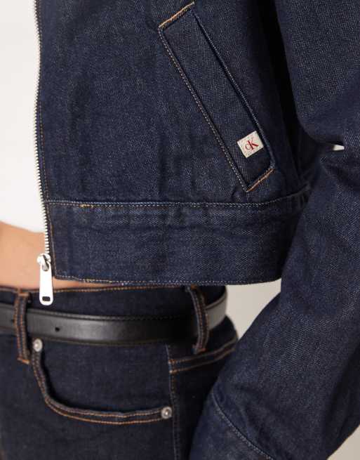 Calvin Klein - Mørke jeans og jakke i denim med lynlås, 2 af 4