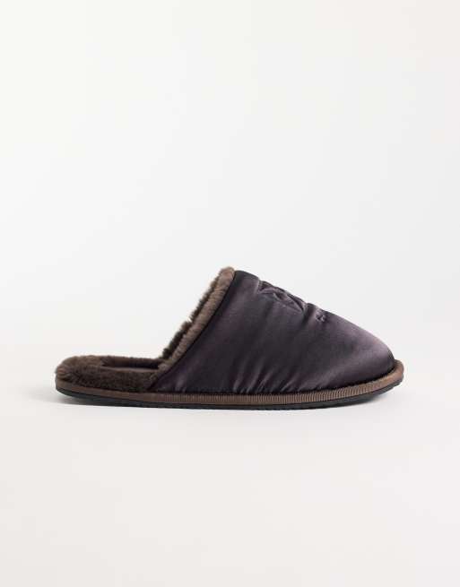 Calvin Klein mule en satin avec faux-fur et emblème marqué bordeaux, 2 de 5