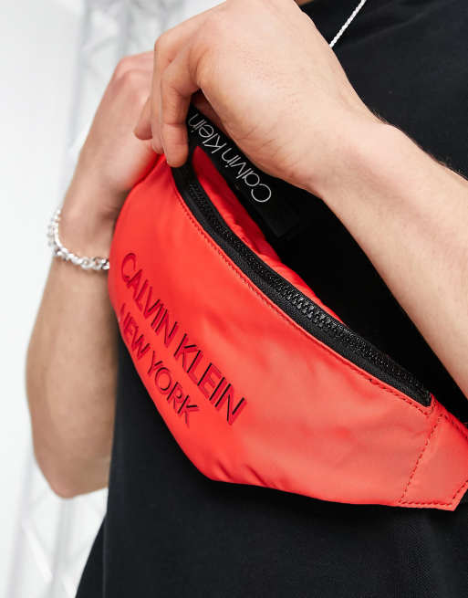 Calvin klein rossa online belt bag