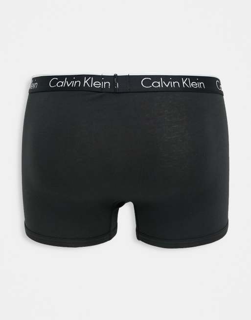 Calvin Klein - Pakke med 2 par boksershorts med logolinning i sort og hvid, 2 af 4