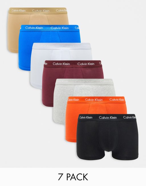 Calvin Klein - Pakke med 7 par lavtaljede boksershorts i forskellige farver 
