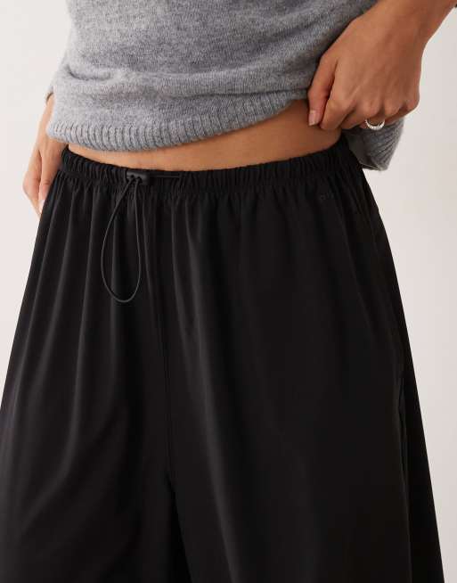 Calvin Klein pantalon parachute tissé noir, 4 de 5