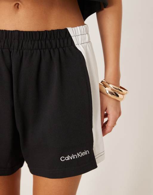 Calvin Klein - Pantaloncini neri con logo, 4 di 5