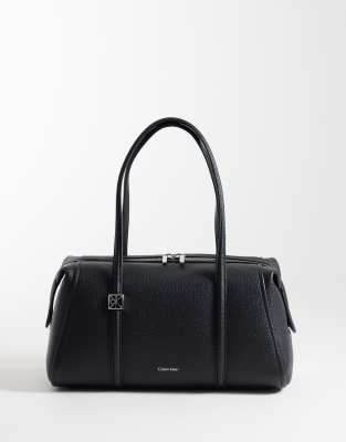Calvin Klein Pebble Shoulder Bag In Black