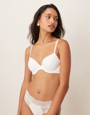 Calvin Klein Perfectly Fit Lace Lightly Lined Perfect Coverage Bra In White