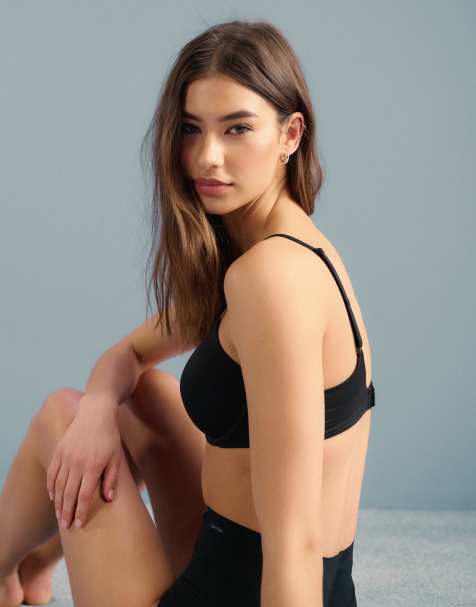 Calvin Klein – Perfectly Fit – Svart behå - view 1