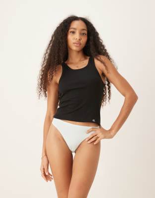 Calvin Klein - Perfectly Fit - Tanga in Blassblau