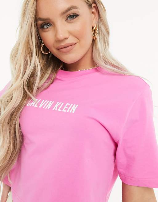 Pink calvin klein clearance tshirt