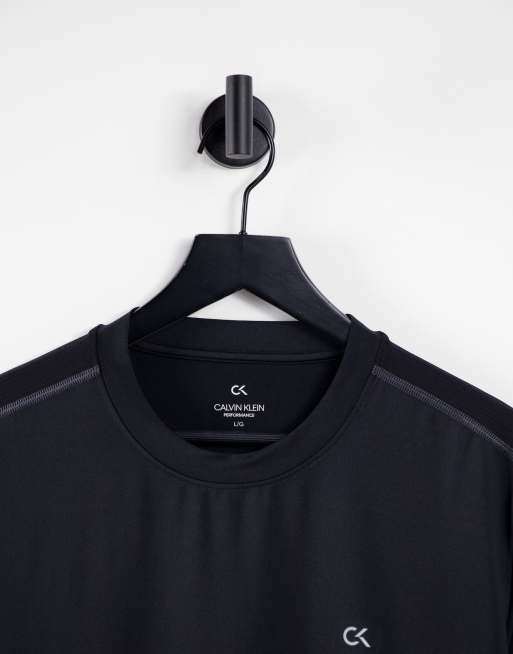 T shirt discount noir calvin klein