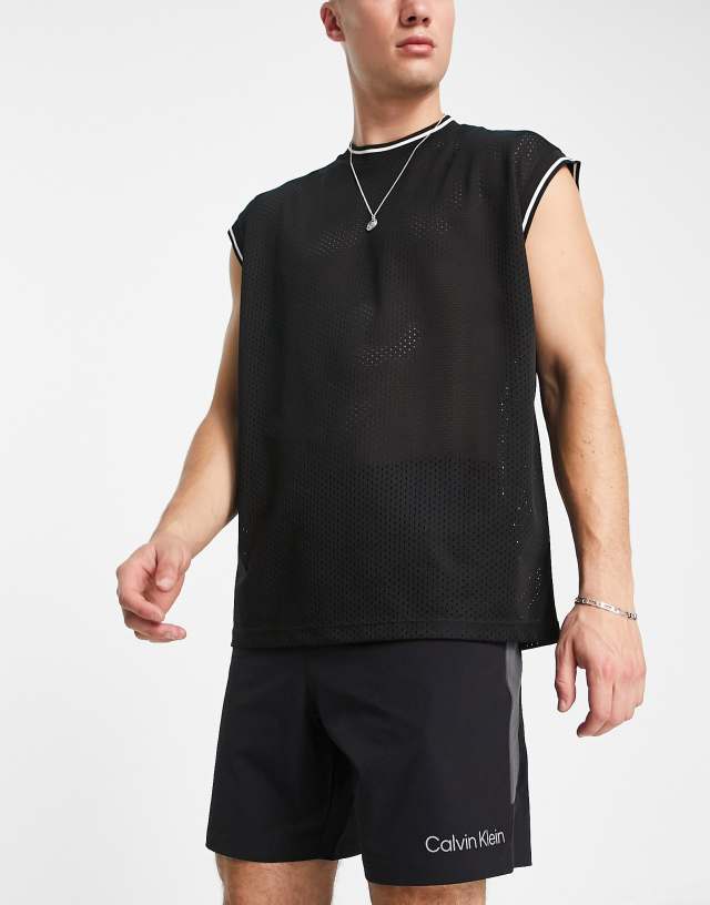 Calvin Klein Performance woven short in black