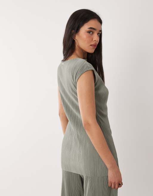 Calvin Klein pliss tunic in sage green - Part of a set-Gray