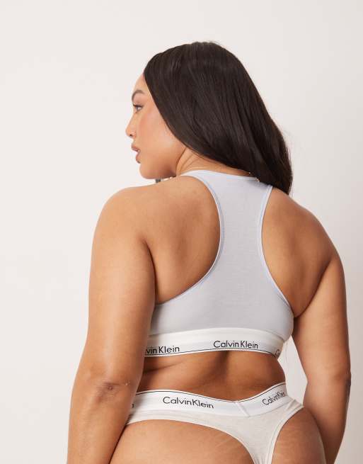 Calvin Klein Plus - Modern Cotton - Hvid bralette uden vattering med racerryg og logobånd, 4 af 4