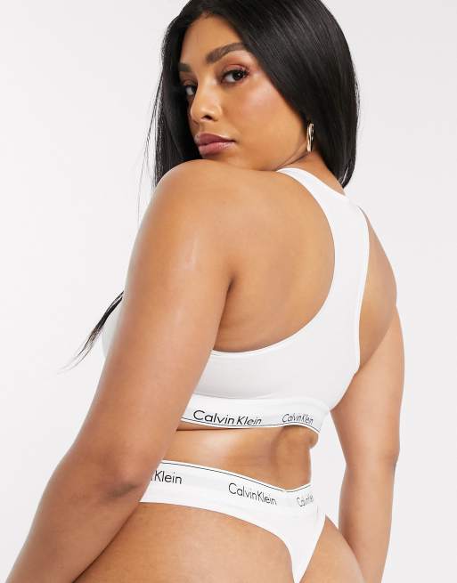 Calvin Klein Plus Size – Weißer Tanga aus moderner Baumwolle