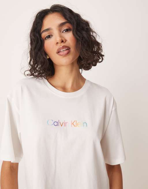 Calvin Klein Pride crop pajama t-shirt in white, 2 of 4