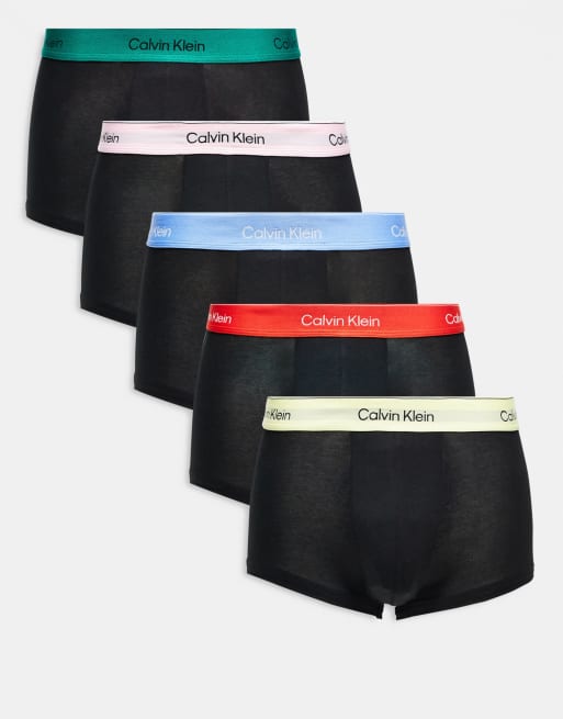 Calvin Klein - Pride - Lot de 5 boxers taille basse avec taille couleurs arc-en-ciel - Noir