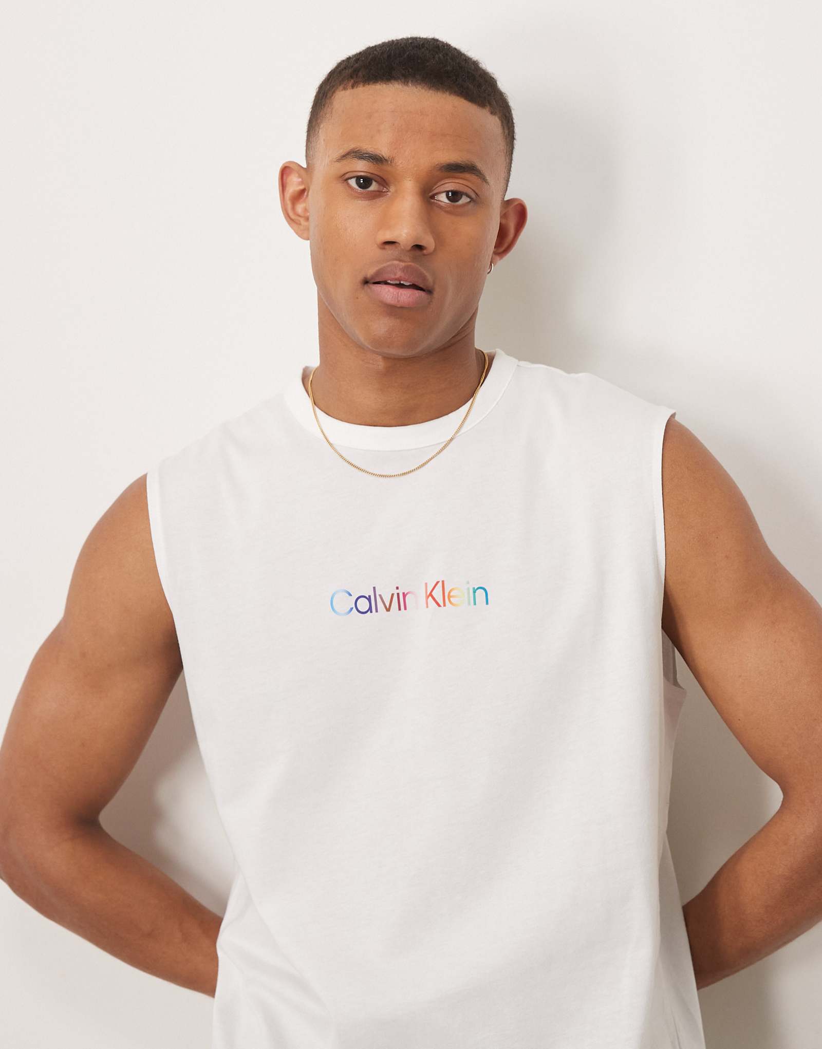 Белая майка на бретелях Calvin Klein Pride muscle fit