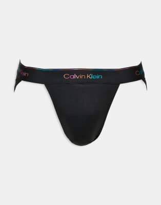 Calvin Klein - Pride - Sportbroekje in zwart | ASOS