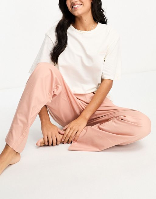 20 Units of Calvin Klein 2 Piece Cozy PJ Set - Pink - Small (6) - MSRP 400$  - Brand New (Lot # CP567308)