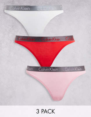 Calvin Klein - Radiant - Lot de 3 strings en coton avec taille à logo métallisé - Blanc, rose et rouge | ASOS