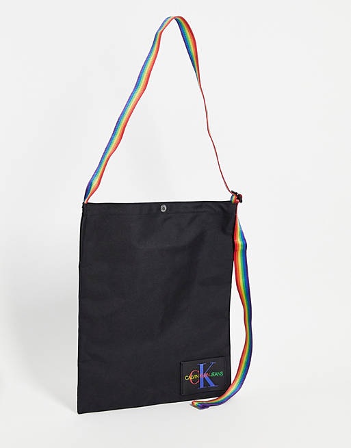 Calvin Klein rainbow shoulder strap in tote in black