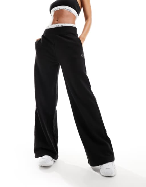 Calvin Klein Relaxed Cotton Terry Joggers in black