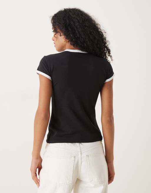 Calvin Klein – Ringer-T-Shirt in Schwarz mit 1968-Grafik, 2 von 4