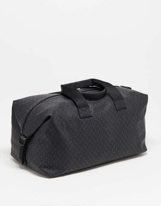 Calvin klein holdall store bag