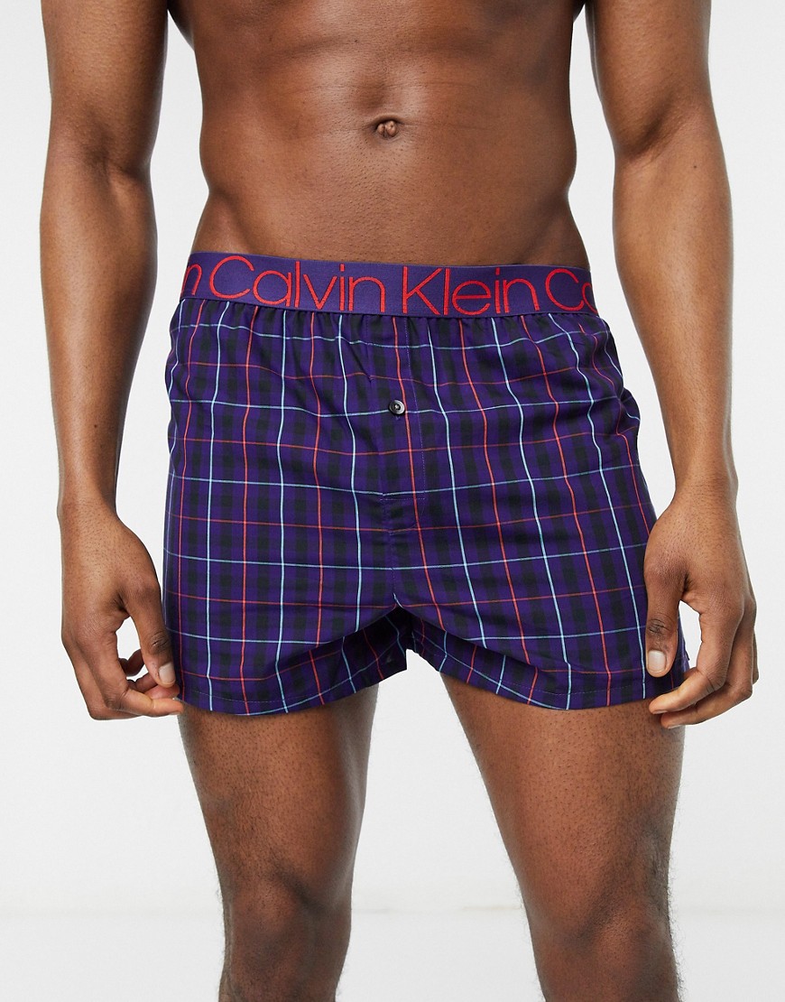 Calvin Klein – Rutiga boxershorts med smal passform-Blå