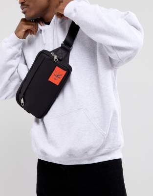 Calvin Klein Sac banane basique pour le sport ASOS