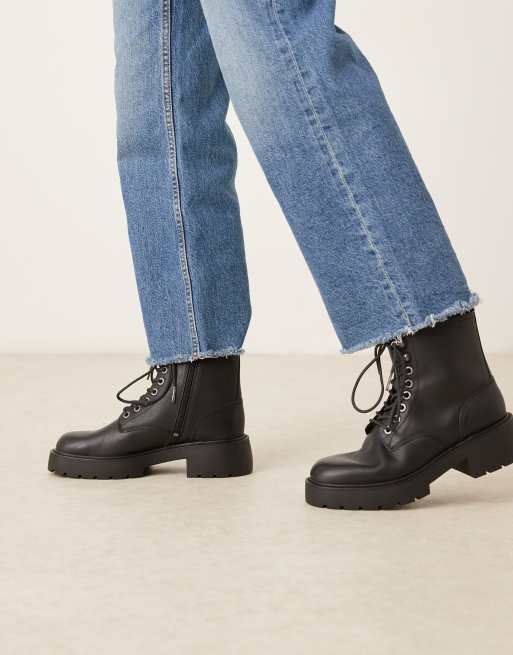 Calvin Klein – Schnürstiefel in Schwarz mit dicker Sohle, 4 von 4