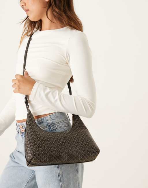 Calvin Klein – Schultertasche in Schwarz mit Logo-Emblem, 2 von 4