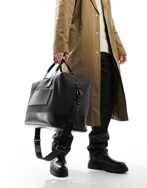Calvin Klein – Schwarze Weekender
