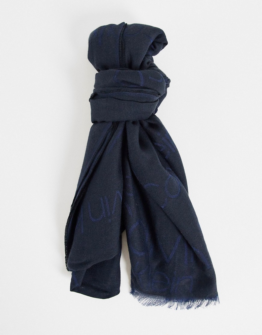 Calvin Klein – Schwarzer Schal mit Logo
