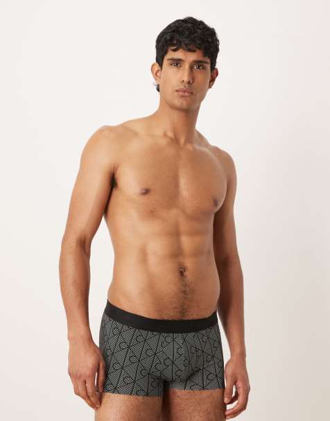 Calvin Klein Sculpt low rise trunks in black emblem print - view 1