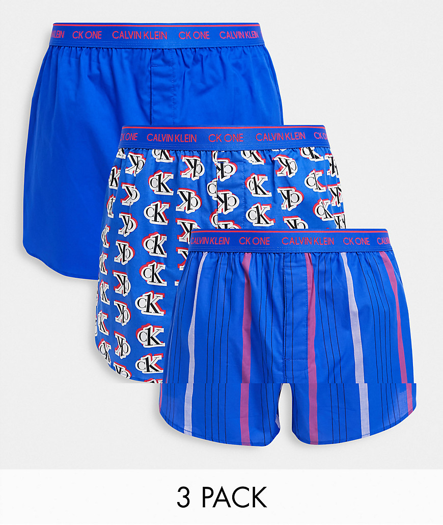 Calvin Klein - Set van 3 geweven boxershorts met logoprint, effen en strepen in blauw