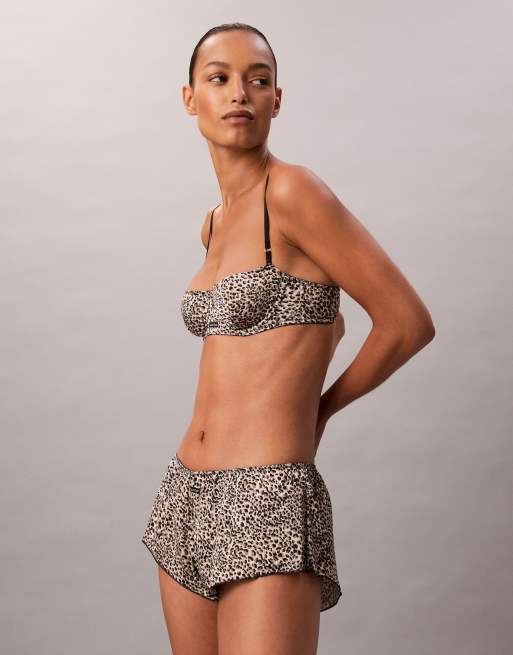 Calvin Klein – Sexy – Leopardmönstrad balconette-behå i satin, 4 av 4