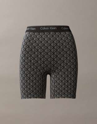 Calvin Klein - Shapewear - Mittellange Shorts mit All-over-Print-Bunt