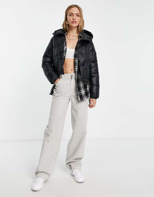 Calvin klein boxy logo best sale puffer jacket